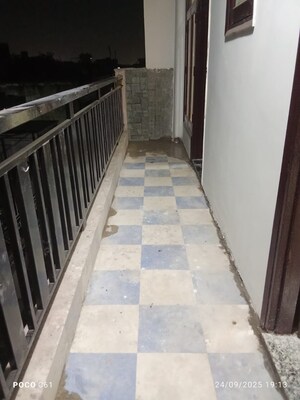 Balcony in 3 BHK Builder Floor at Garhi – for Rent