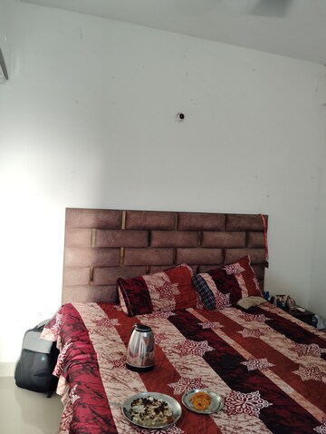 Furnished Amenities in 3 BHK Apartment at Conscient Habitat 78, Sector 78 – for Rent