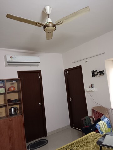 Furnished Amenities in 3 BHK Apartment at Ramky Towers, Gachibowli – for Rent
