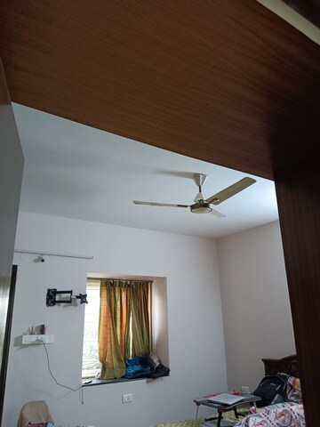Furnished Amenities in 3 BHK Apartment at Ramky Towers, Gachibowli – for Rent