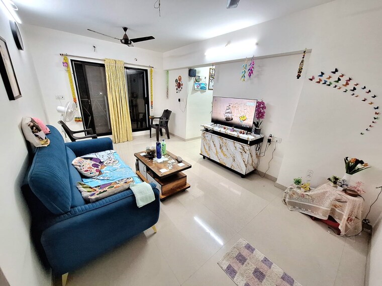Living Room, puraniks-tokyo-bay 2 Bedroom 650 Sq.Ft. Apartment In Kasarvadavali Thane 9237241