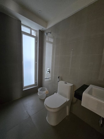 Master Bedroom in 2 BHK Apartment at Indiabulls One Indiabulls, Pokhran Road No Two – for Rent
