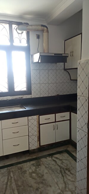 Staircase in 2 BHK Apartment at Sanskriti Apartments Gurgaon, Sector 43 – for Rent