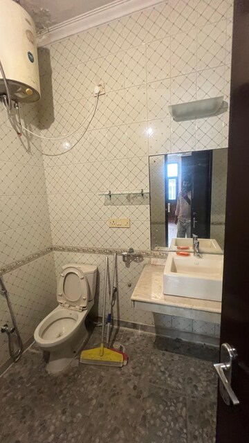 Bathroom in 3 BHK Builder Floor at Greater Kailash ii – for Rent