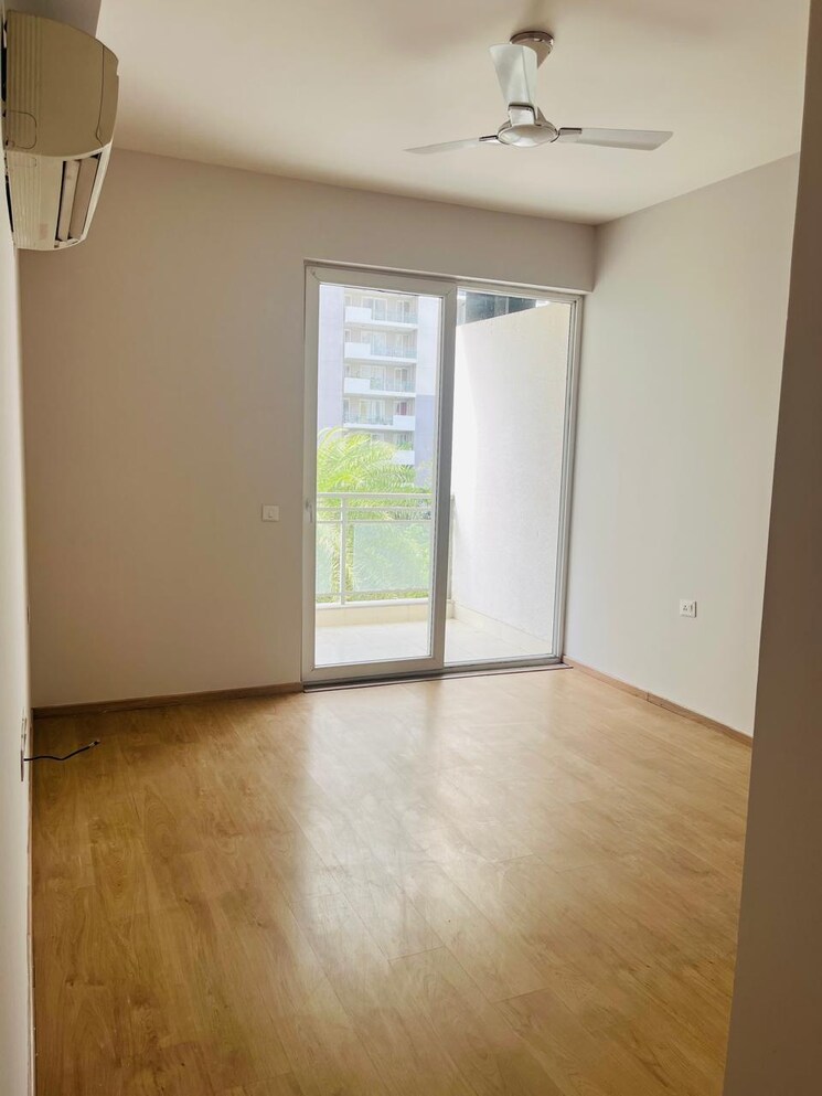 Room, dlf-westend-heights 4 Bedroom 2650 Sq.Ft. Apartment In Sector 53 Gurgaon 9237309