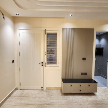 Living Room in 4 BHK Apartment at DLF Westend Heights, Sector 53 – for Rent