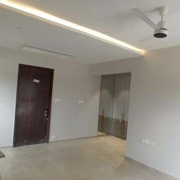 Room in 4 BHK Apartment at Harsha Sky High, Shaikpet – for Rent