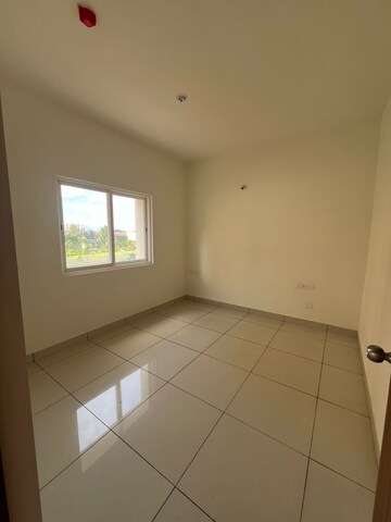 Room in 3 BHK Apartment at Prestige Finsbury Park Regent, Bagaluru – for Sale