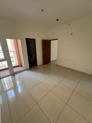 Bathroom in 3 BHK Apartment at Prestige Finsbury Park Regent, Bagaluru – for Sale