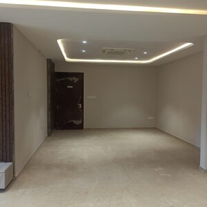 Room in 4 BHK Apartment at Harsha Sky High, Shaikpet – for Rent