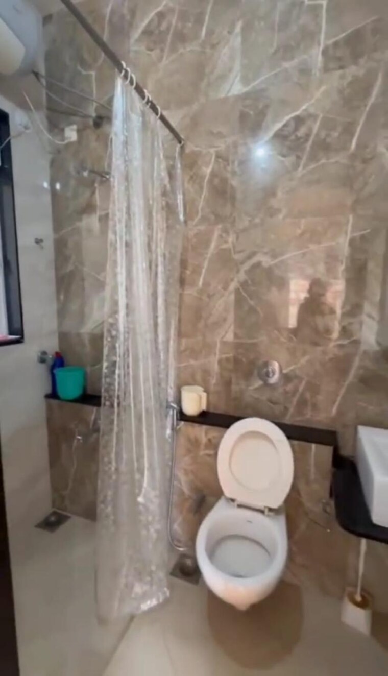 Bathroom, erandwane 3 Bedroom 1450 Sq.Ft. Apartment In Erandwane Pune 9237248