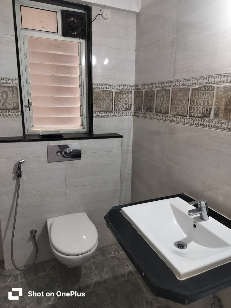 Bathroom, shivtirth nagar 1 Bedroom 600 Sq.Ft. Apartment In Shivtirth Nagar Pune 9216567