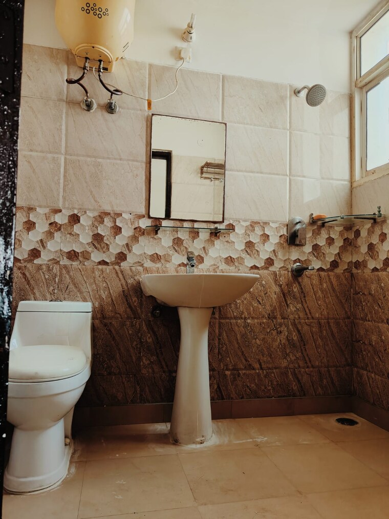 Bathroom, nh-matcon-aero-homes 2 Bedroom 1500 Sq.Ft. Apartment In Ambala Highway Zirakpur 9237340