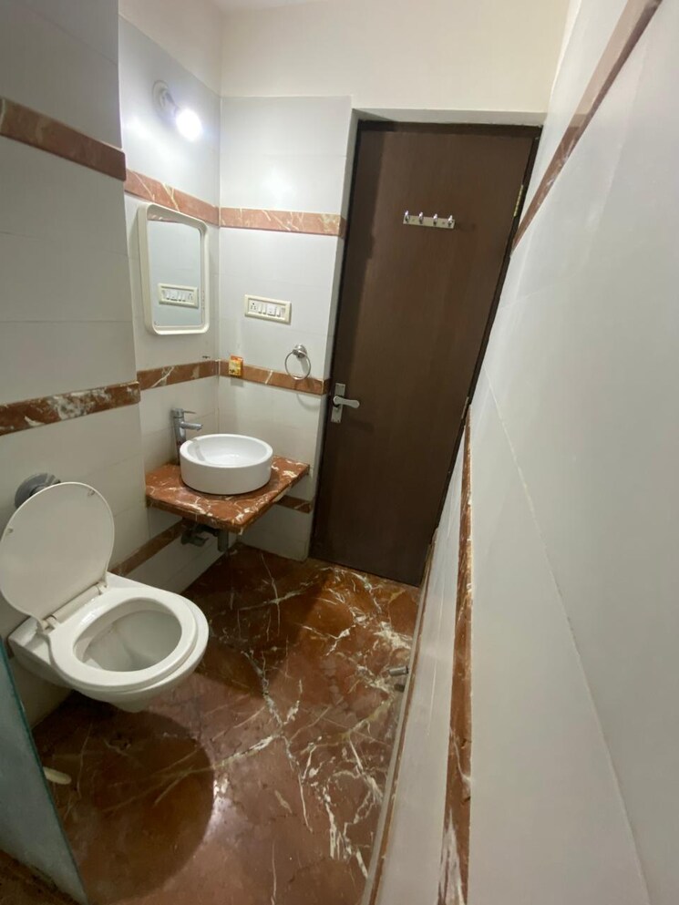 Bathroom, prakriti-towers 2 Bedroom 1120 Sq.Ft. Apartment In Goregaon East Mumbai 9237385