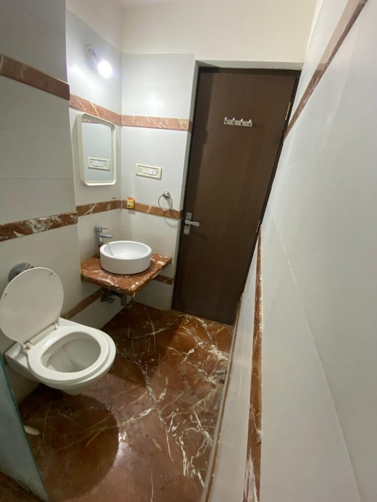 Bathroom, prakriti-towers 2 Bedroom 1120 Sq.Ft. Apartment In Goregaon East Mumbai 9237385