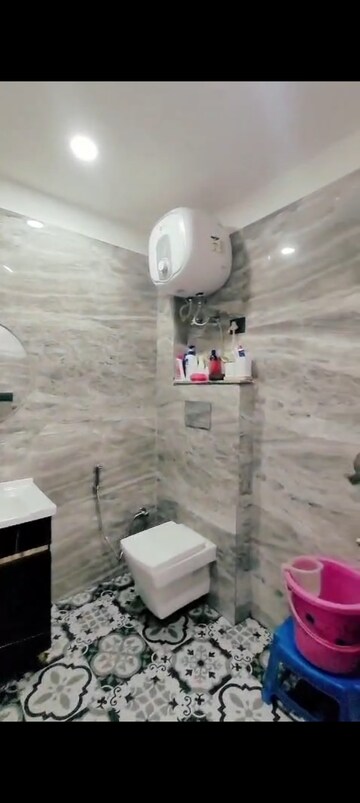Bathroom in 4 BHK Apartment at Vaishali Sector 4 – for Sale