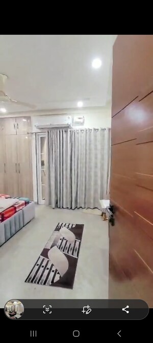 Bedroom in 4 BHK Apartment at Vaishali Sector 4 – for Sale