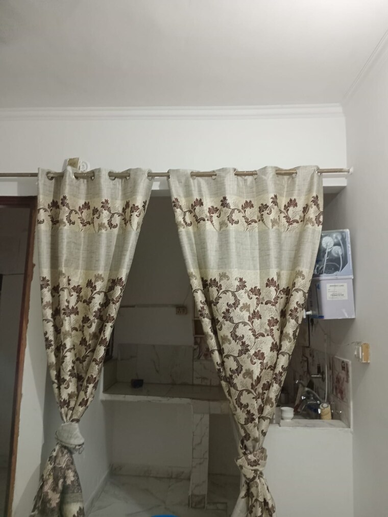 Team Area, sector 38 2 Bedroom 1200 Sq.Ft. Builder Floor In Sector 38 Gurgaon 9237522