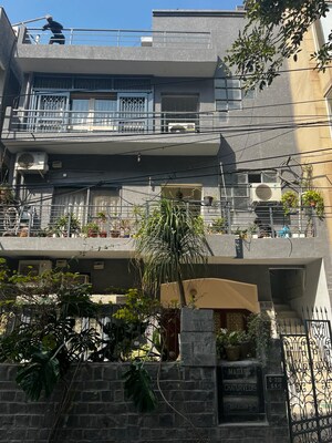 4 BHK Builder Floor – Exterior View View at Greater Kailash - for Rent
