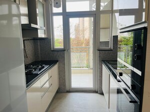 Balcony in 4 BHK Apartment at DLF The Crest, Sector 54 – for Rent