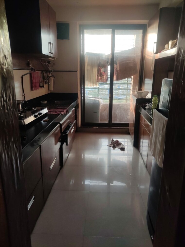 Kitchen, kalpataru-srishti 2.5 Bedroom 855 Sq.Ft. Apartment In Mira Road Thane 9237722