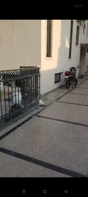 Balcony in 6 BHK Independent House at Greater Kailash – for Rent