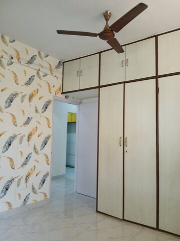 Building Lobby in 2 BHK Apartment at Oshiwara Avalon CHS, Andheri West – for Rent