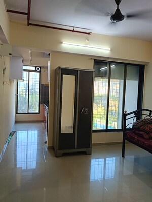 1 BHK Apartment For Rent in Parel Lokseva CHS, Worli