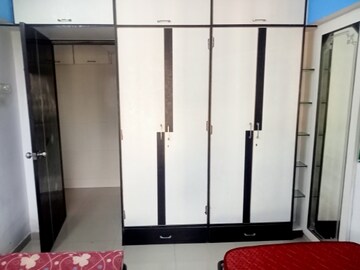 Bedroom in 2 BHK Apartment at Unique Garden, Mira Road East – for Rent