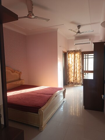 Bedroom in 2 BHK Villa at Sector 36 – for Rent