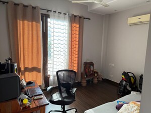 Team Area in 3 BHK Builder Floor at Eros Rosewood City, Sector 49 – for Rent