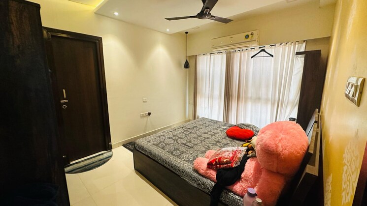 Bedroom, sunteck-gilbird 2 Bedroom 703 Sq.Ft. Apartment In Andheri West Mumbai 9237980