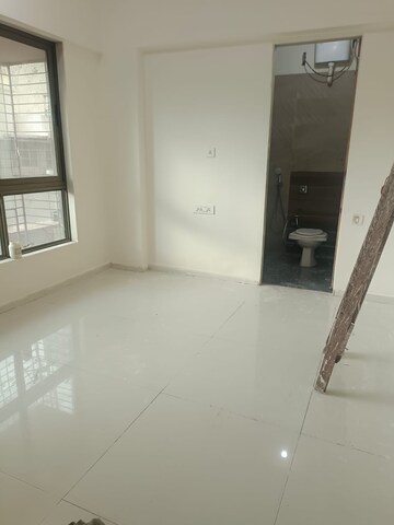 3 BHK Apartment For Rent in Shree Chamunda Heights, Matunga West
