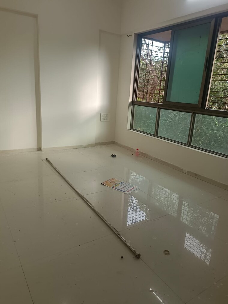 Room, shree-chamunda-heights 3 Bedroom 1000 Sq.Ft. Apartment In Matunga West Mumbai 9237852