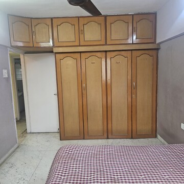 Bedroom in 2 BHK Apartment at New Vikas Complex, Uthalsar – for Rent