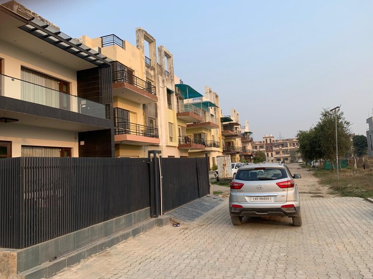 Exterior View, sector 115 5 Bedroom 278 Sq.Yd. Independent House In Sector 115 Mohali 9237889