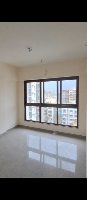 Room in 3 BHK Apartment at Metro Avenue Andheri East, Andheri East – for Rent