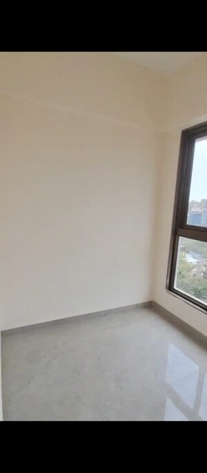 Room in 3 BHK Apartment at Metro Avenue Andheri East, Andheri East – for Rent