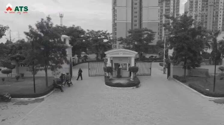  Parking, vip road 3 Bedroom 1350 Sq.Ft. Apartment In Vip Road Zirakpur 9238036