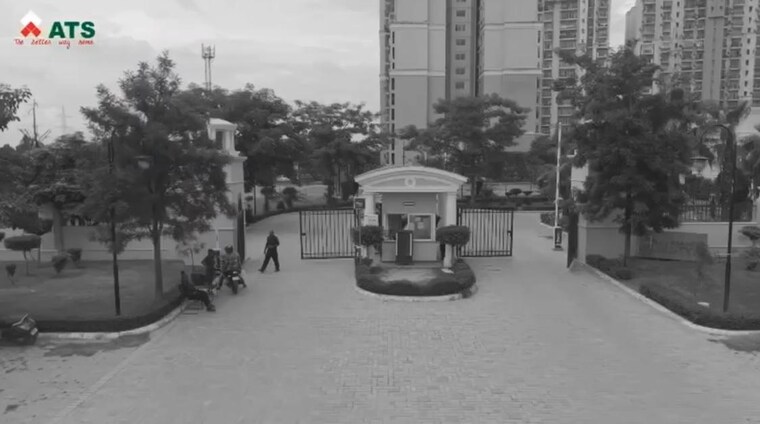  Parking, vip road 3 Bedroom 1350 Sq.Ft. Apartment In Vip Road Zirakpur 9238036