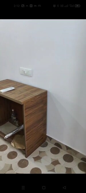 Furnished Amenities in 1 BHK Builder Floor at Greater Kailash – for Rent