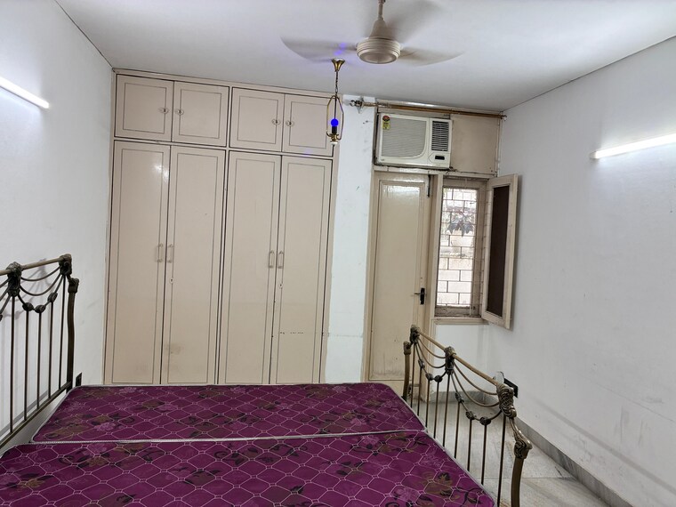 Balcony, greater kailash 3 Bedroom 300 Sq.Yd. Builder Floor In Greater Kailash Delhi 9238016