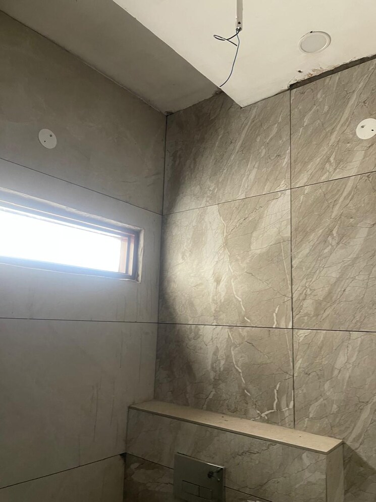 Bathroom, sunny enclave 3 Bedroom 103 Sq.Yd. Independent House In Sunny Enclave Mohali 9237999