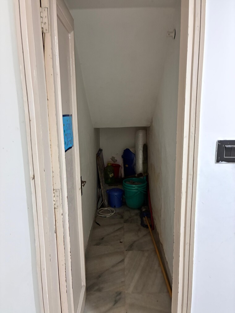 undefined, greater kailash 3 Bedroom 300 Sq.Yd. Builder Floor In Greater Kailash Delhi 9238016