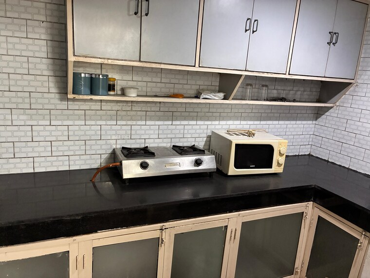 Master Bedroom, greater kailash 3 Bedroom 300 Sq.Yd. Builder Floor In Greater Kailash Delhi 9238016