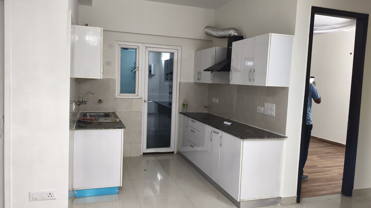 Kitchen, samridhi-luxuriya-avenue 2.5 Bedroom 1165 Sq.Ft. Apartment In Sector 150 Noida 9238092