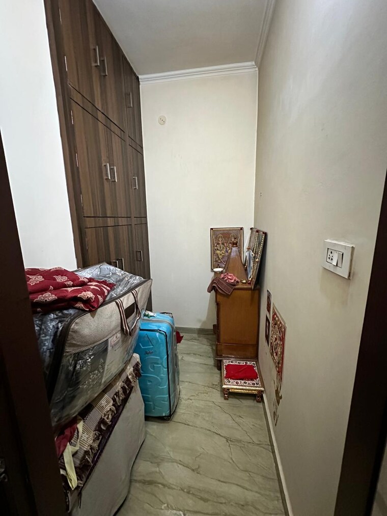 undefined, sheetla colony 6+ Bedroom 150 Sq.Yd. Builder Floor In Sheetla Colony Gurgaon 9238091