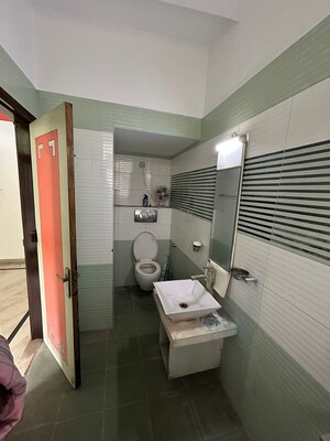 Team Area in 3 BHK Independent House at Sector 23 – for Rent