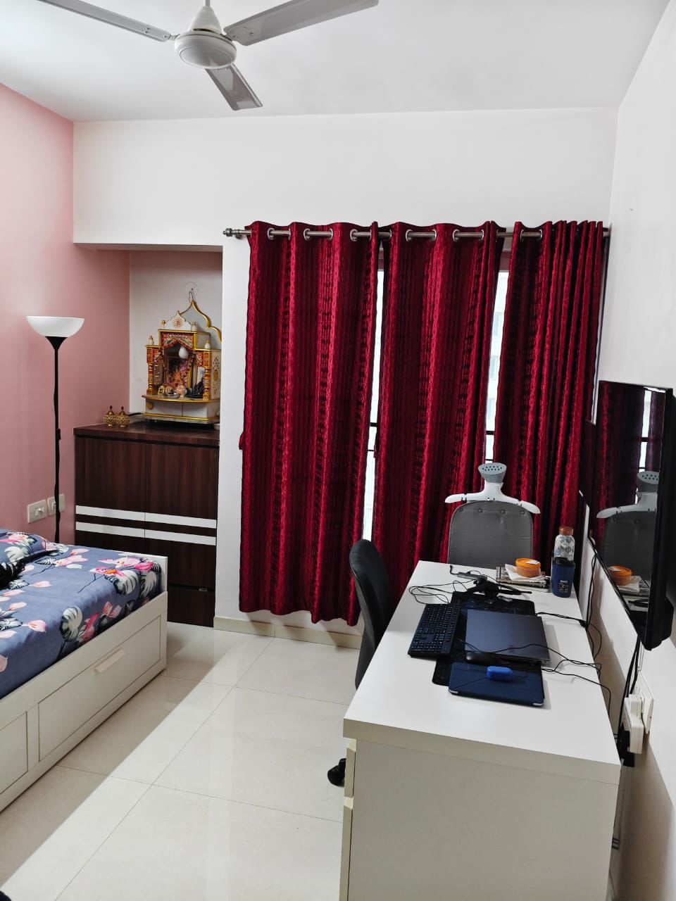 2 BHK + Pooja Room 720 Sq.Ft. Apartment in Rustomjee Azziano Wing E