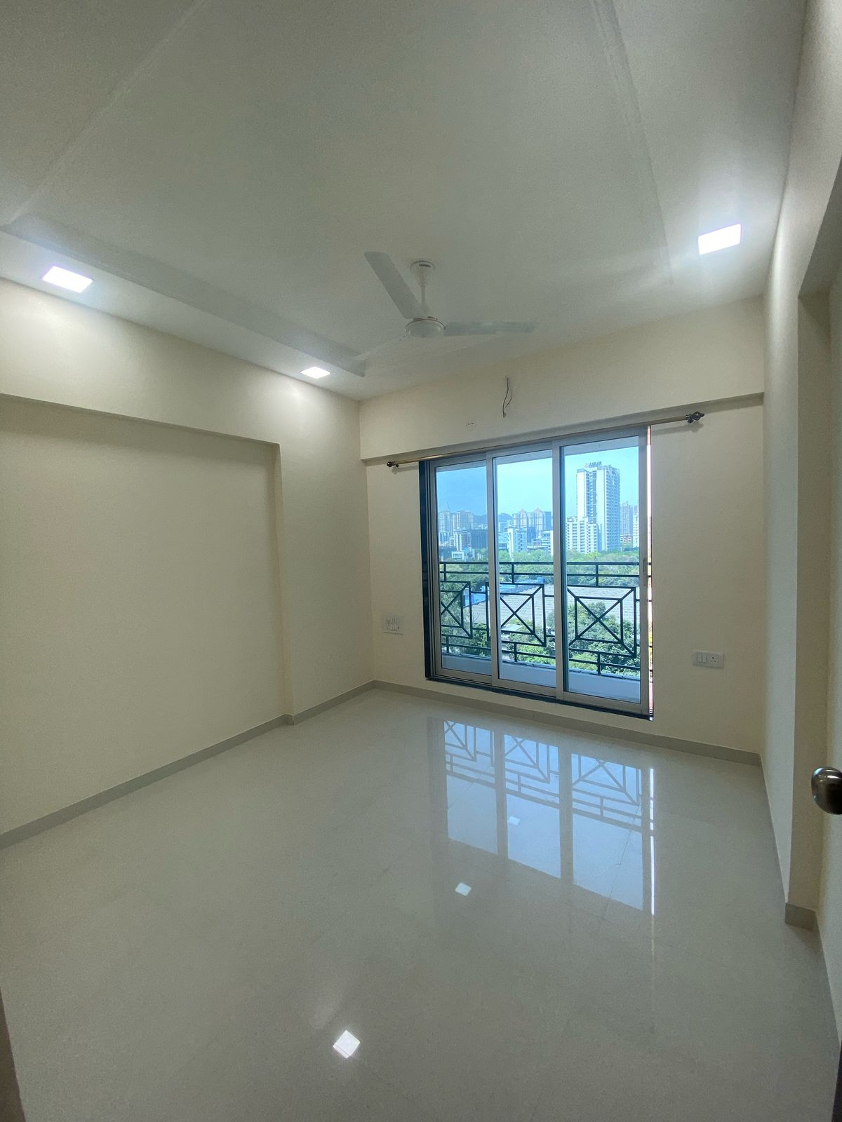 1 BHK + Study Room 450 Sq.Ft. Apartment in Shree Vaishnavi Heights